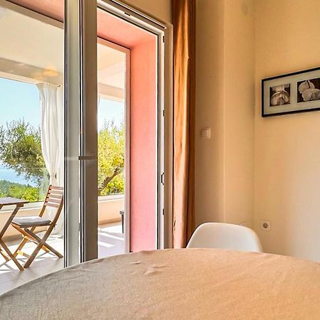 Studio Vesna With A Terrace And Sea View Rabac Dış mekan fotoğraf