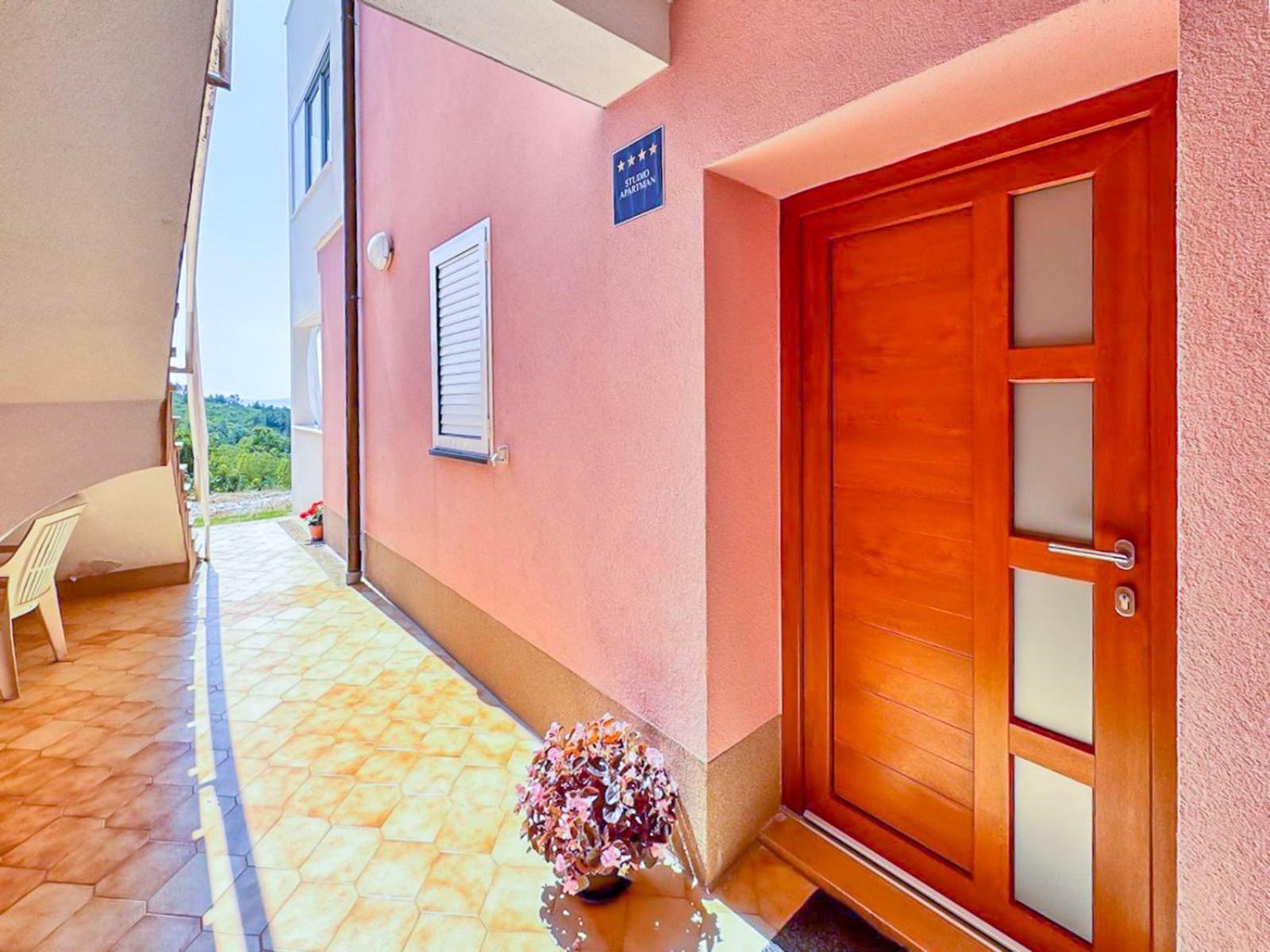 Studio Vesna With A Terrace And Sea View Rabac Dış mekan fotoğraf